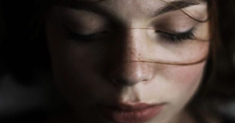 Non preoccuparti se la tua donna discute, preoccupati del suo silenzio
