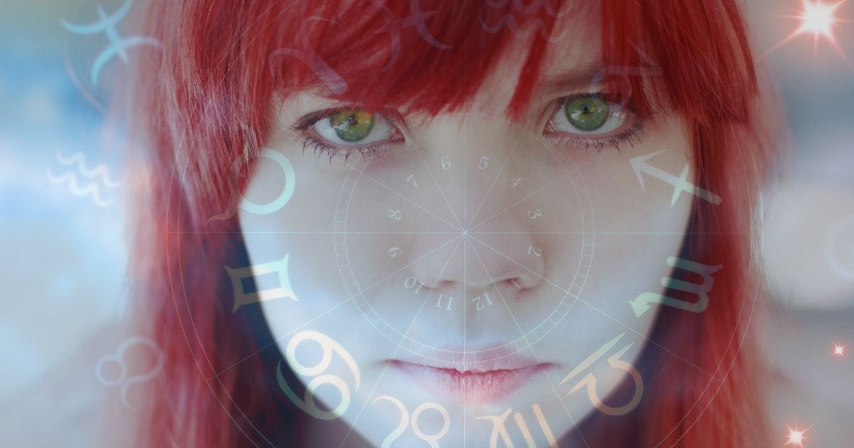 5 segni zodiacali che guardano dentro